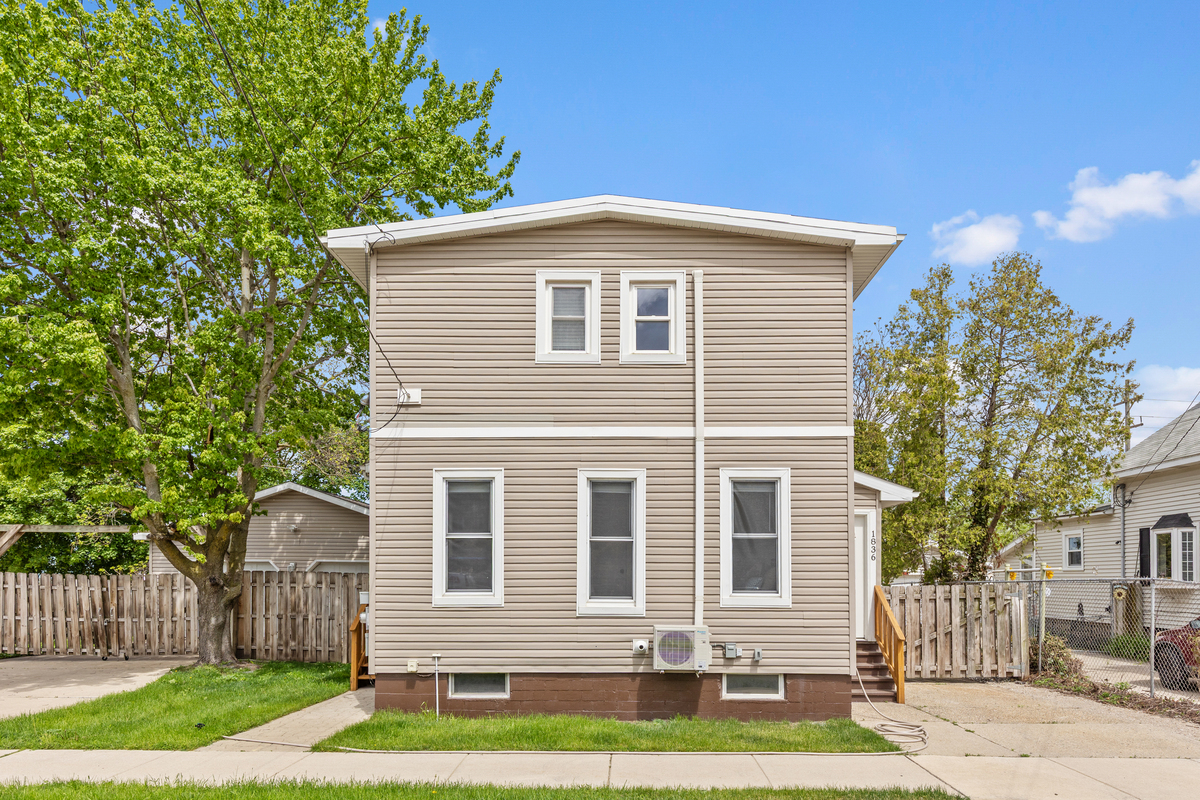 1836 Lakeshore Drive - 2