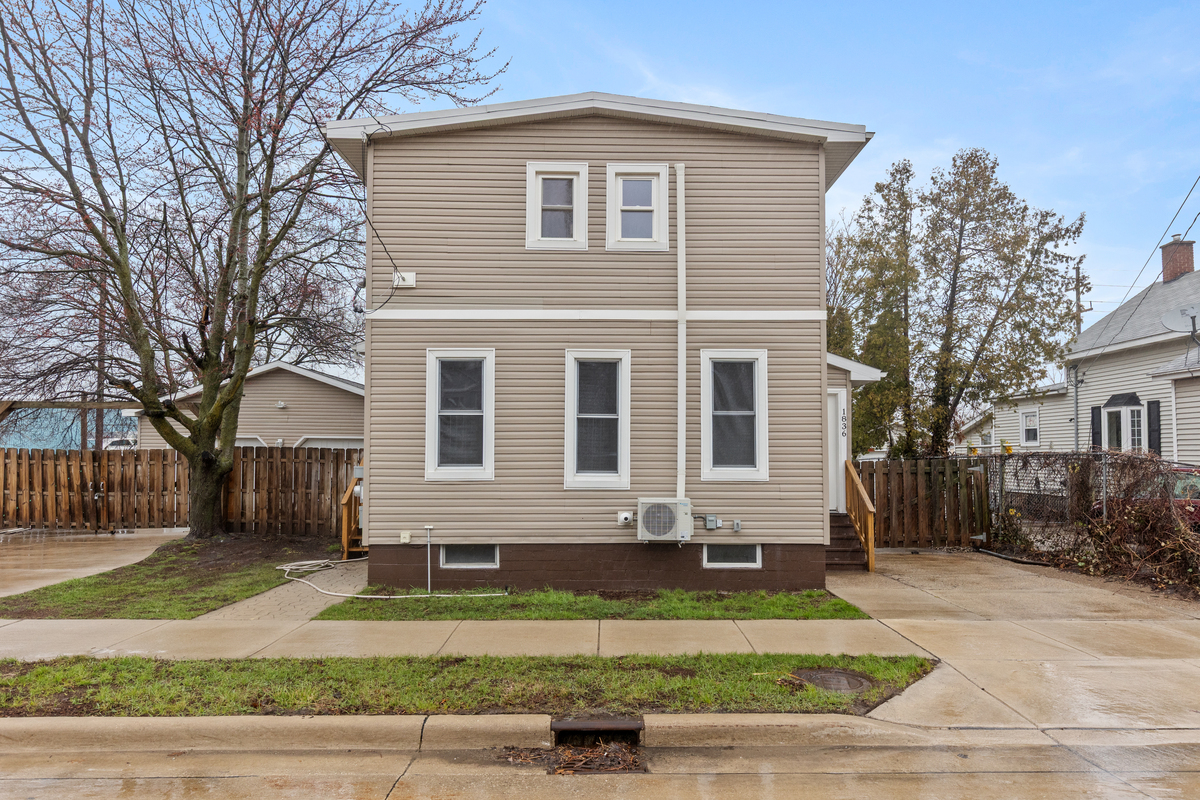 1836 Lakeshore Drive - 2